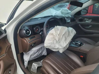 2019 Mercedes-Benz E 220 VIN: