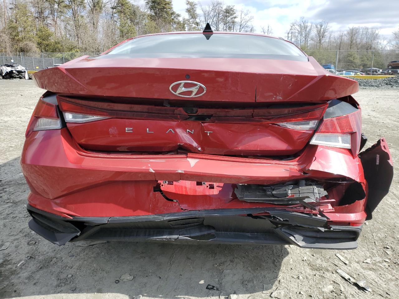 2022 HYUNDAI ELANTRA SEL VIN:KMHLM4AG8NU332896