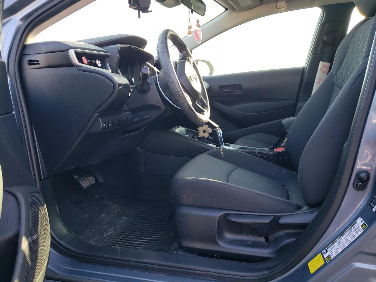 2022 TOYOTA COROLLA LE VIN:5YFEPMAE3NP307937