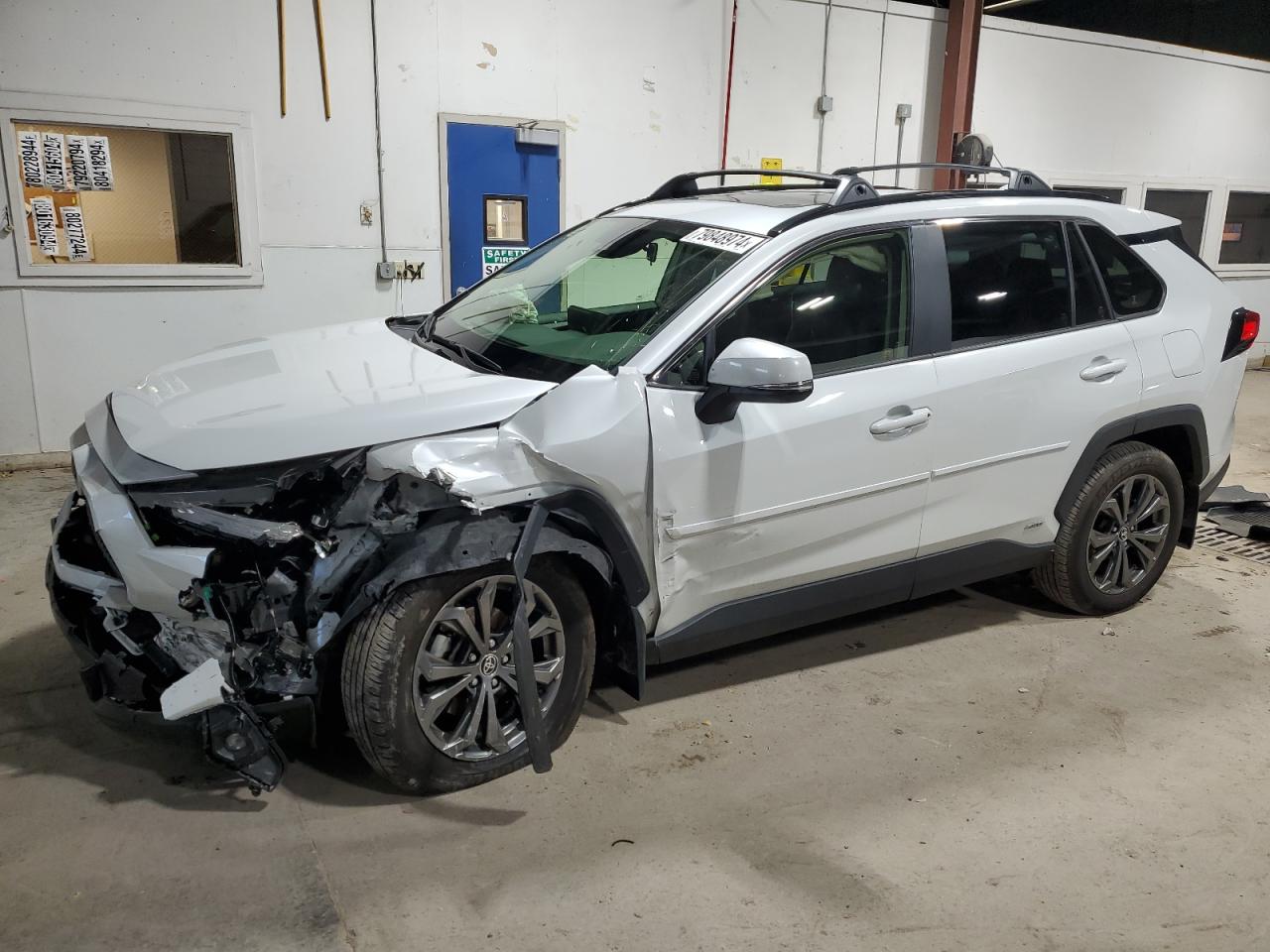 2024 TOYOTA RAV4 XLE PREMIUM VIN:JTMB6RFV8RJ043054