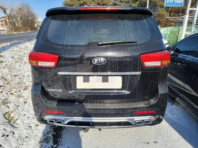 2015 Kia Carnival VIN:
