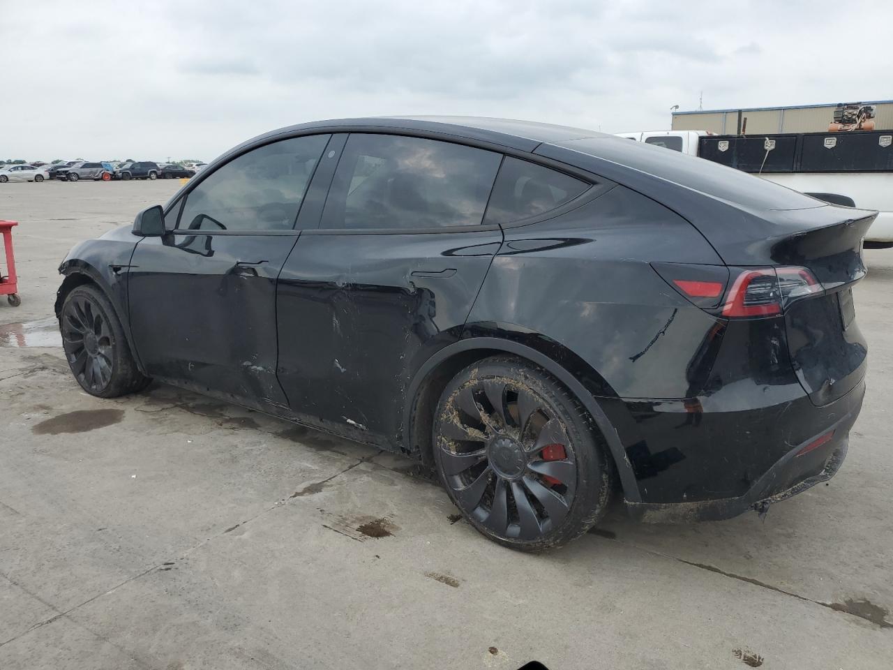 2023 TESLA MODEL Y  VIN:7SAYGDEF6PF748253