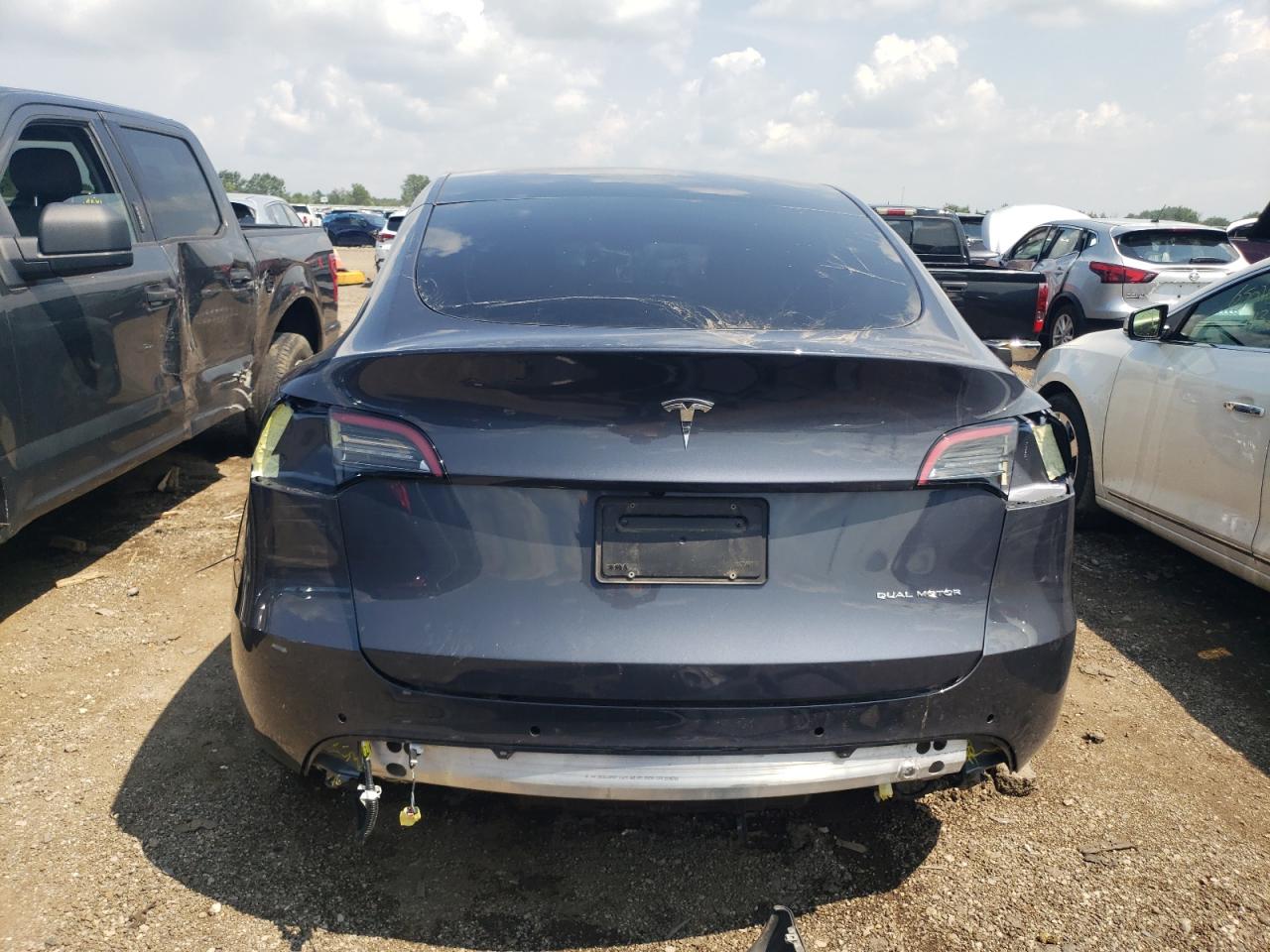 2022 TESLA MODEL Y  VIN:7SAYGAEE2NF544343