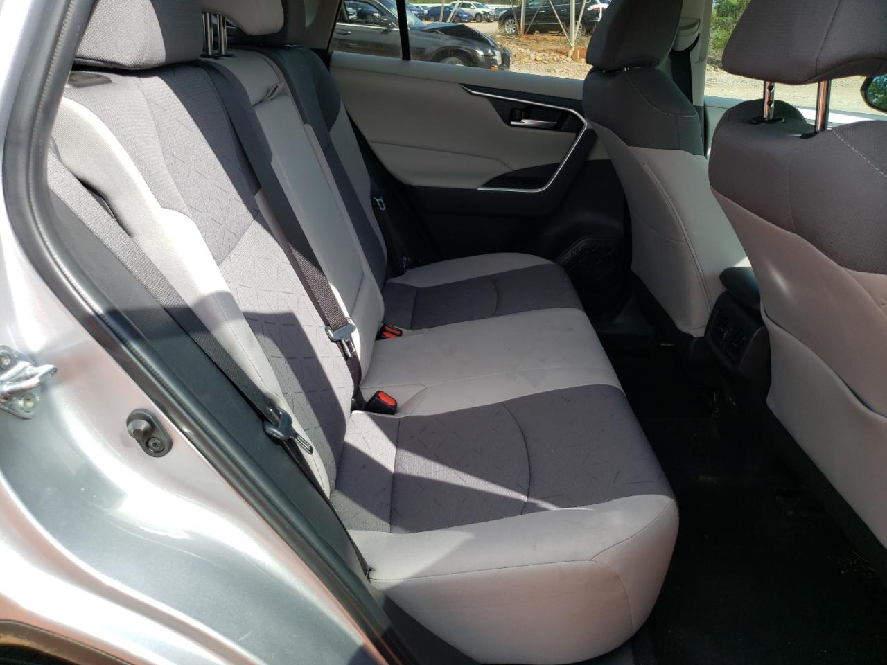 2023 TOYOTA RAV4 XLE VIN:2T3W1RFV5PC237072