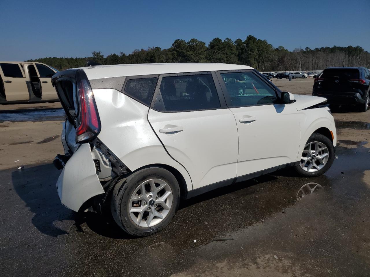 2023 KIA SOUL LX VIN:KNDJ23AU1P7863893