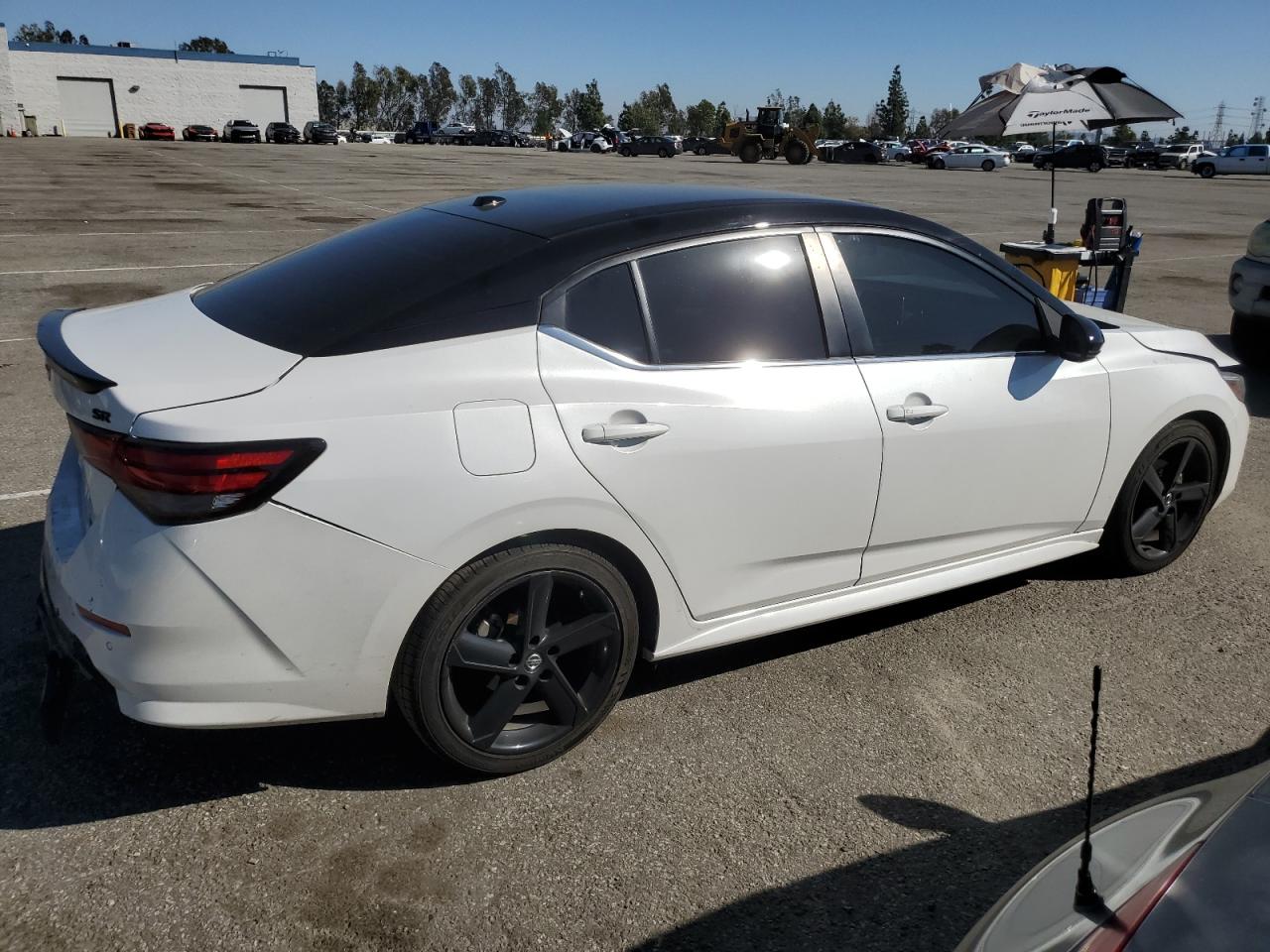 2022 NISSAN SENTRA SR VIN:3N1AB8DV9NY287907