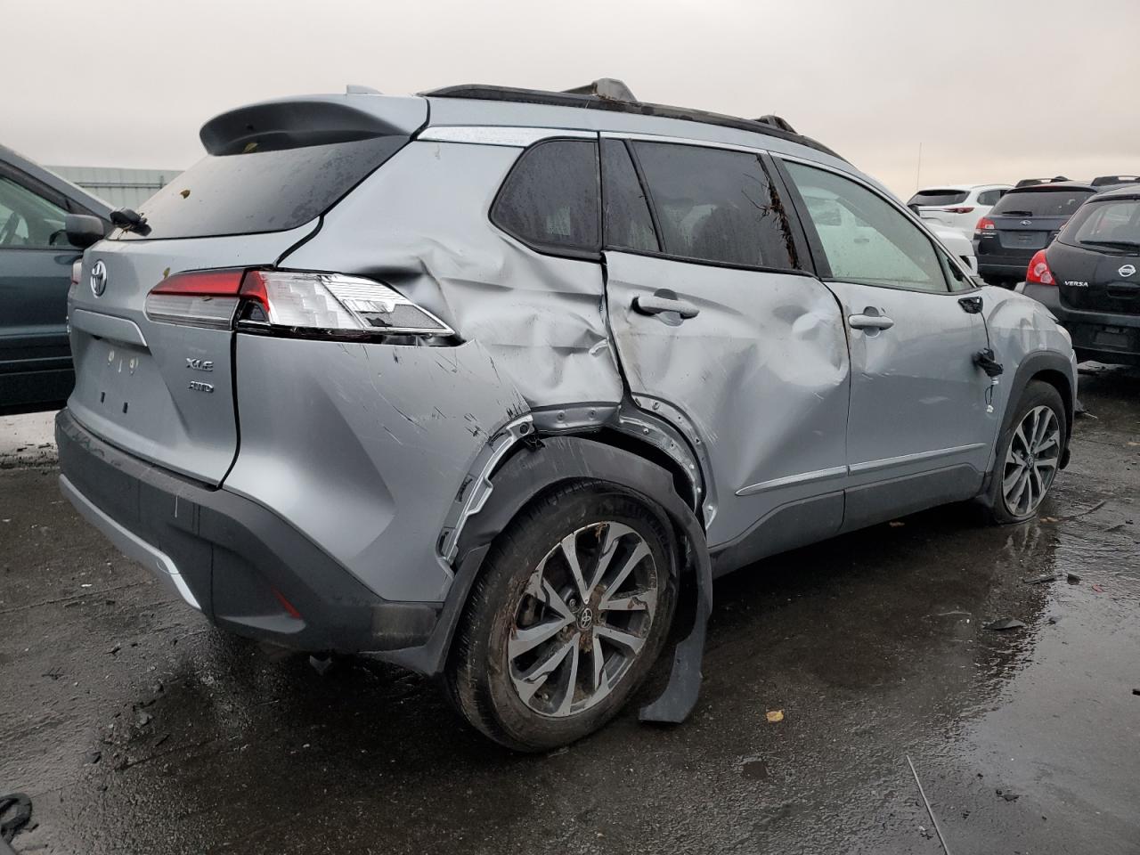 2022 TOYOTA COROLLA CROSS XLE VIN:7MUDAABG2NV031016