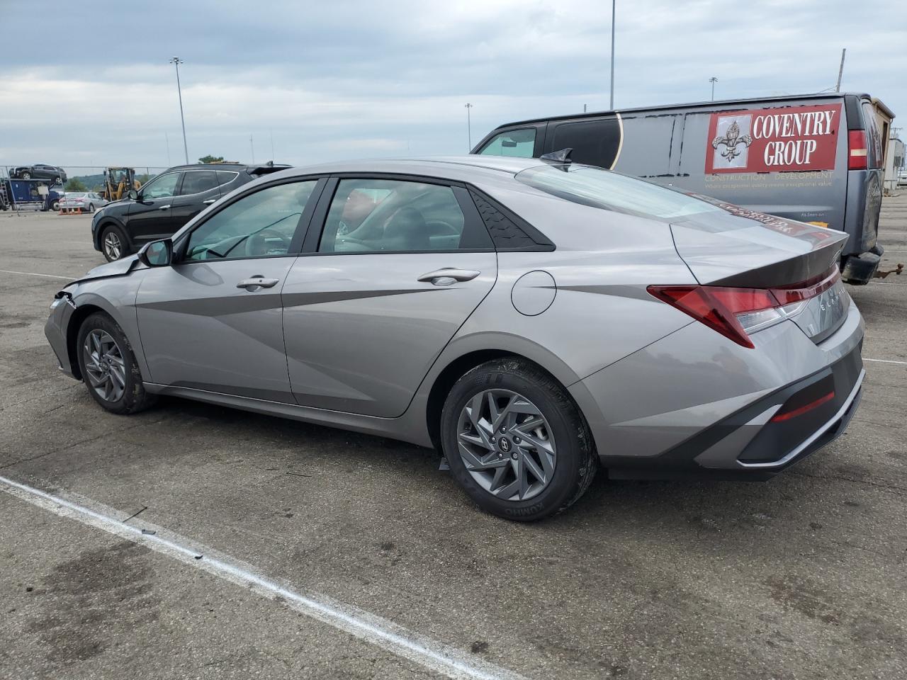 2024 HYUNDAI ELANTRA SEL VIN:KMHLM4DG1RU758379