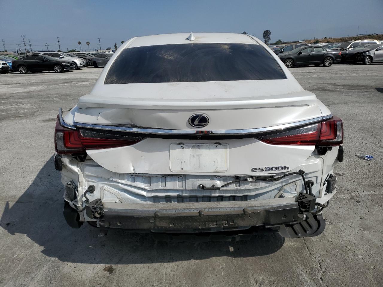 2022 LEXUS ES 300H BASE VIN:58ADA1C17NU017391