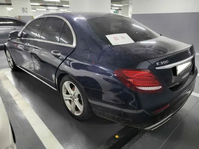 2018 Mercedes-Benz E 200 WDDZF4CB8JA387148 VIN:WDDZF4CB8JA387148