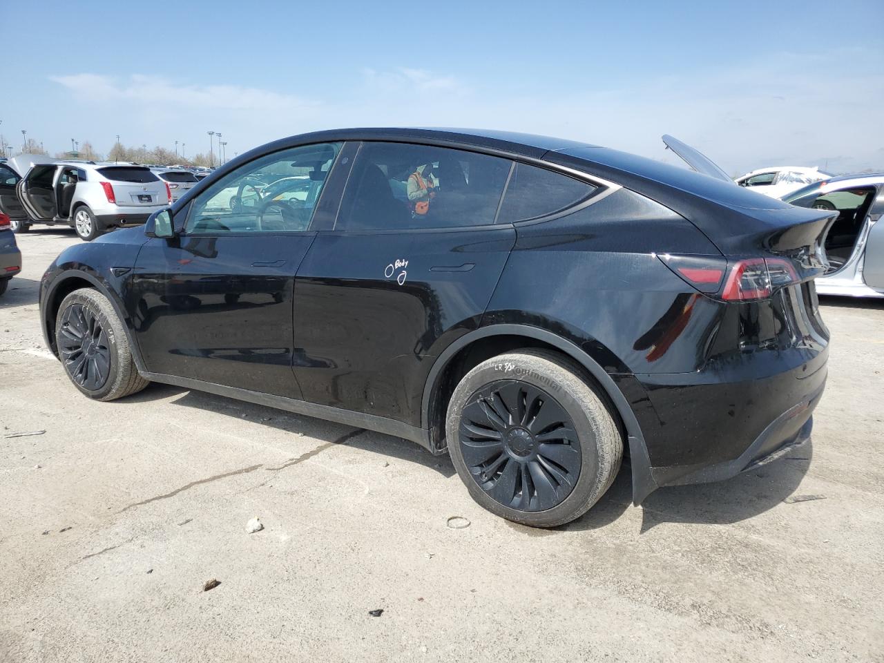 2023 TESLA MODEL Y  VIN:7SAYGDEE0PA036986