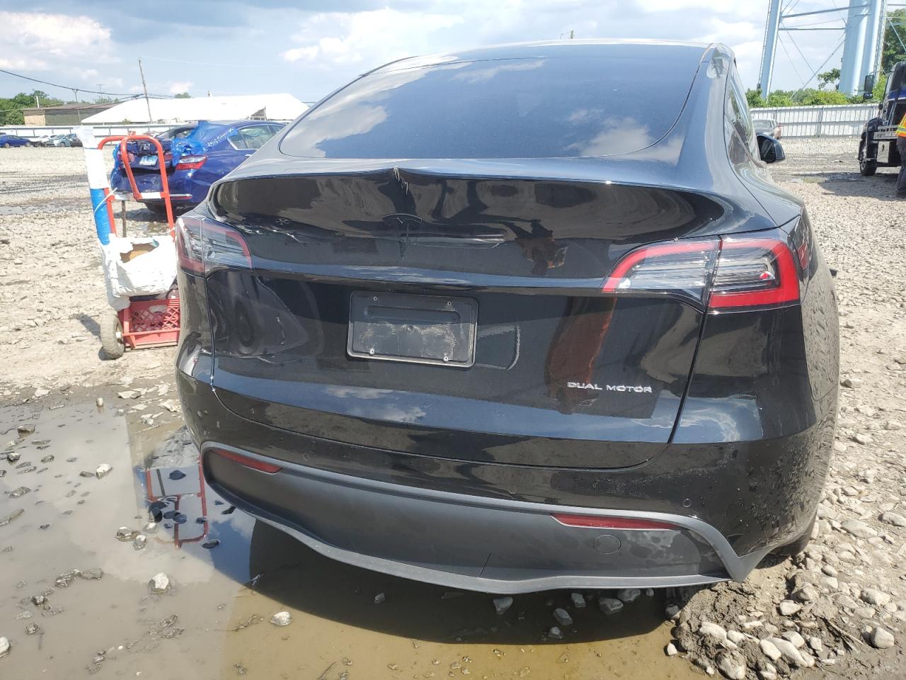 2022 TESLA MODEL Y  VIN:7SAYGDEE2NA013657