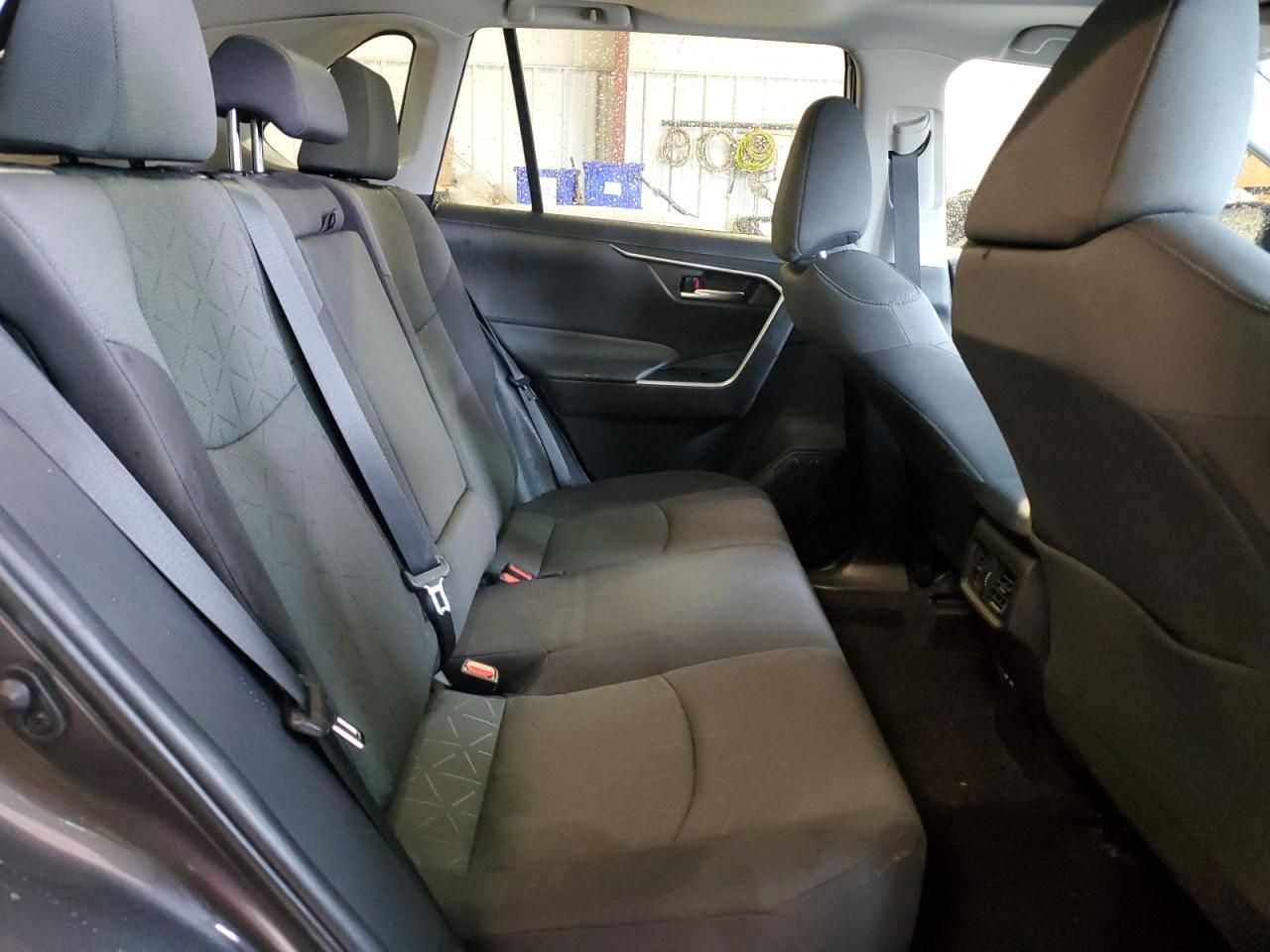 2024 TOYOTA RAV4 XLE VIN:2T3W1RFV2RC281338