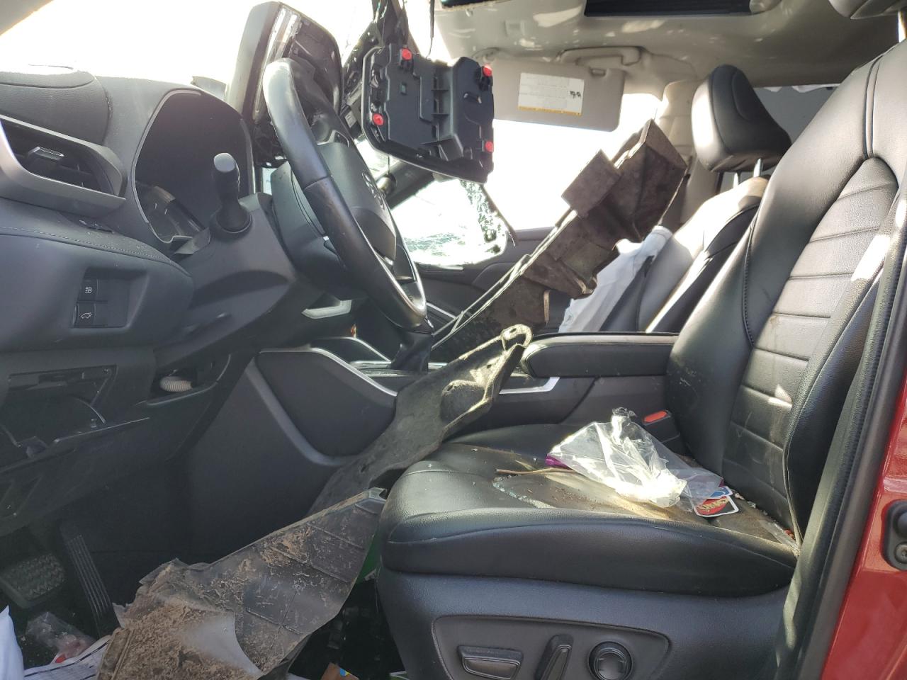 2022 TOYOTA HIGHLANDER XLE VIN:5TDGZRBH3NS203707