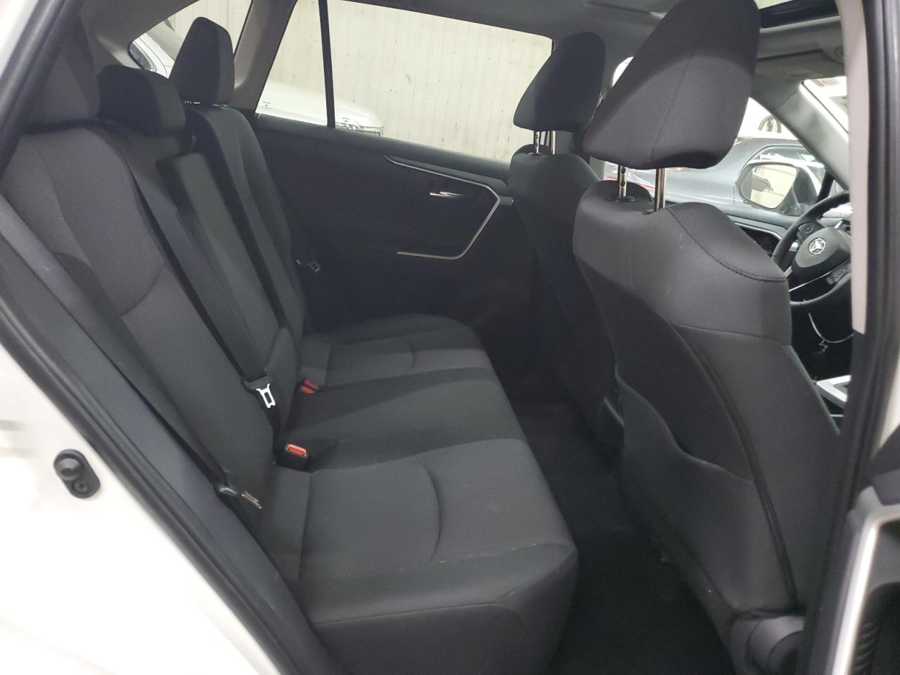 2024 TOYOTA RAV4 XLE VIN:2T3P1RFV2RC459785