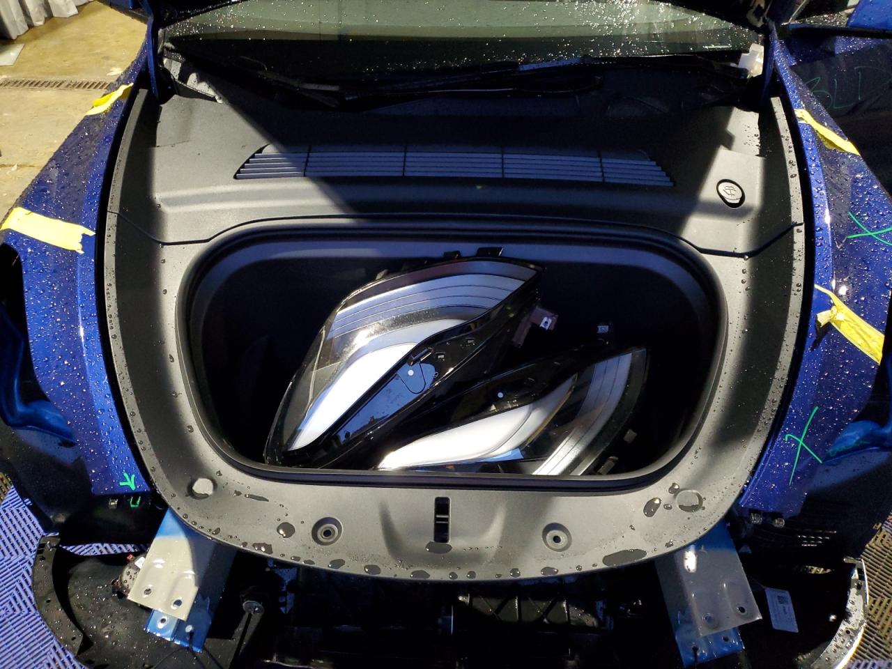 2024 TESLA MODEL Y  VIN:7SAYGDEE6RF203020