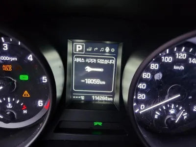 2018 Hyundai Santa FE KMHSW81UBJU796215 VIN:KMHSW81UBJU796215