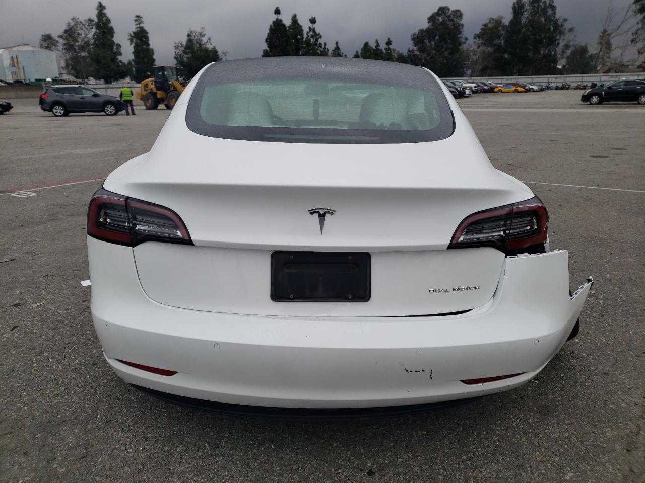 2022 TESLA MODEL 3  VIN:5YJ3E1EB3NF360323