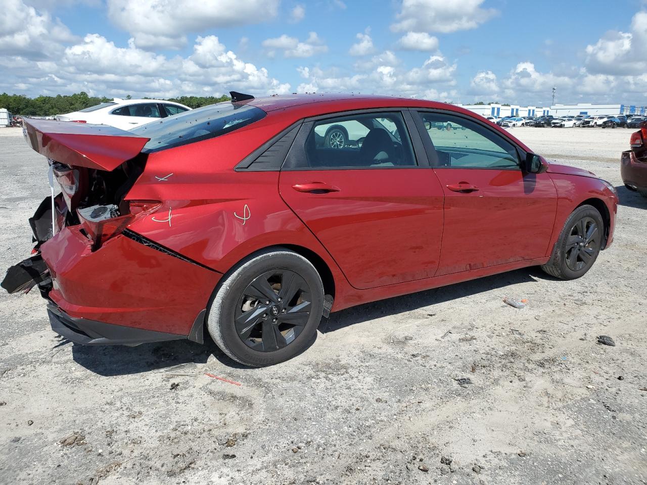 2023 HYUNDAI ELANTRA SEL VIN:KMHLM4AG5PU624198