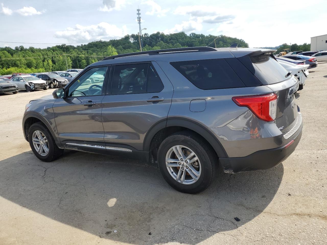 2022 FORD EXPLORER XLT VIN:1FMSK8DH1NGB11376