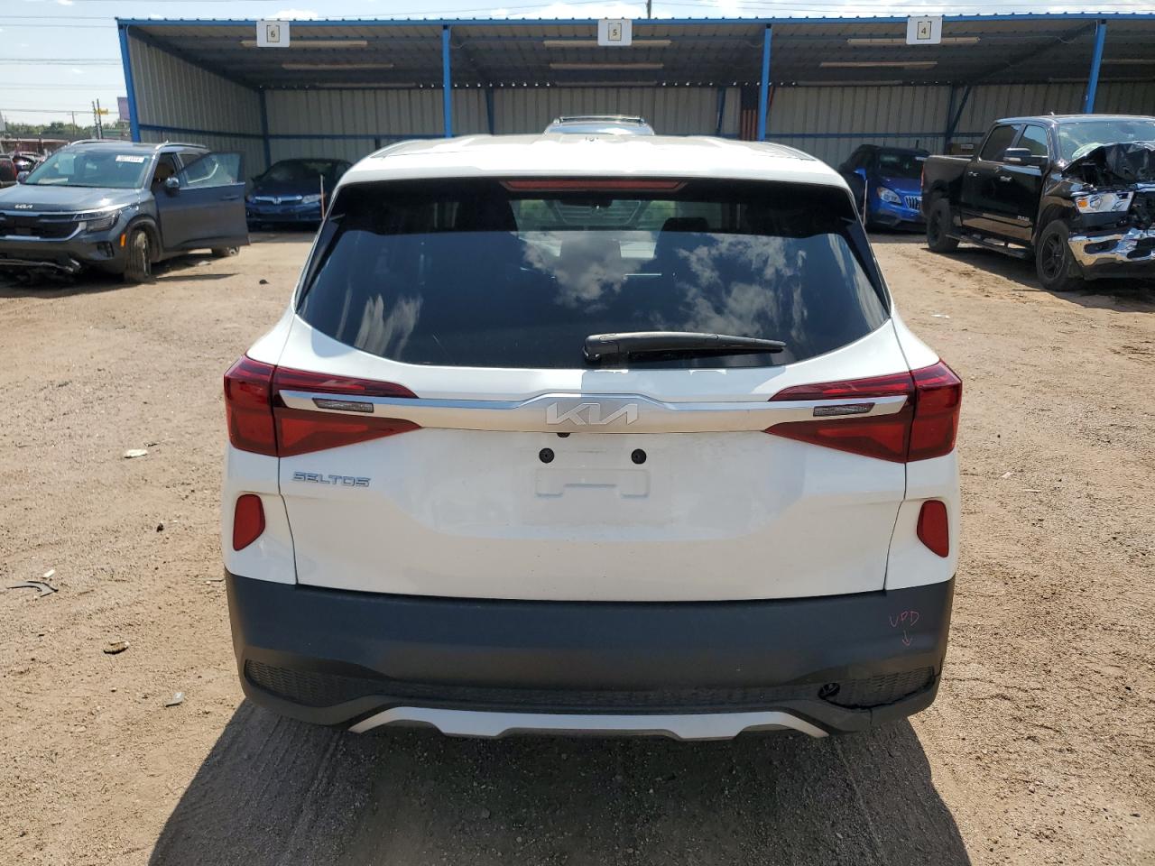 2023 KIA SELTOS LX VIN:KNDEPCAA2P7451605