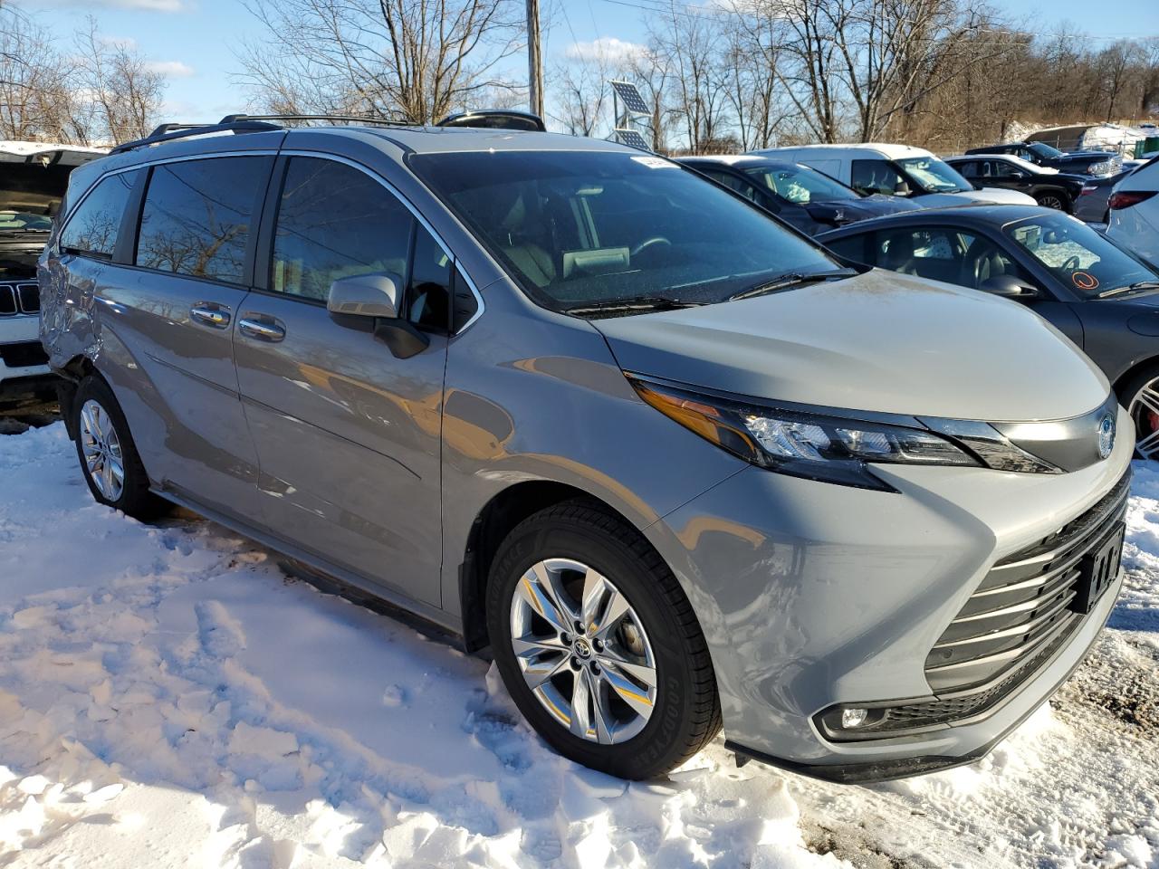 2022 TOYOTA SIENNA XLE VIN:5TDASKFC5NS047766