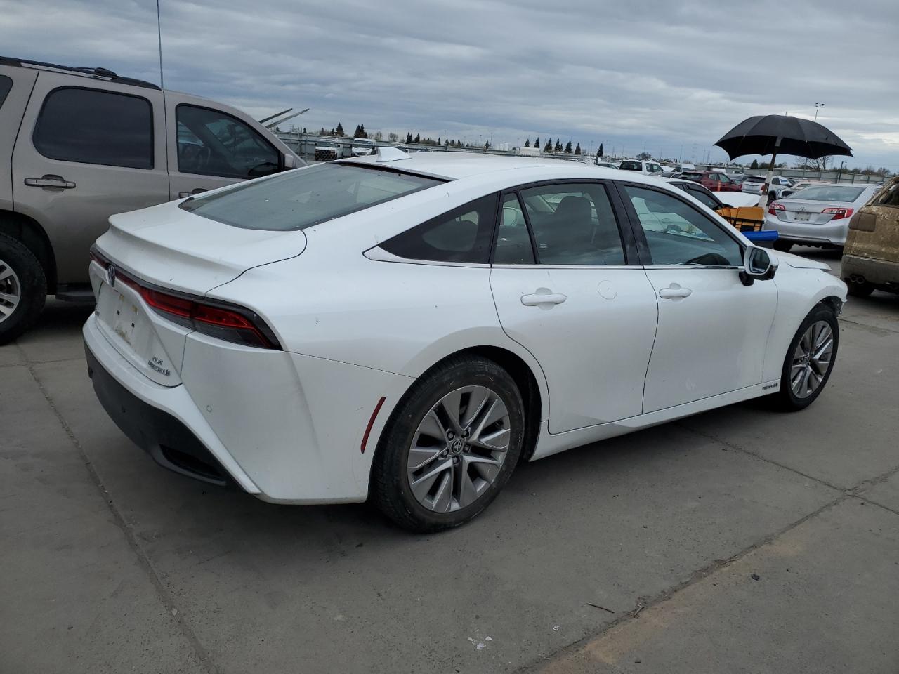 2023 TOYOTA MIRAI XLE VIN:JTDAAAAA8PA010262
