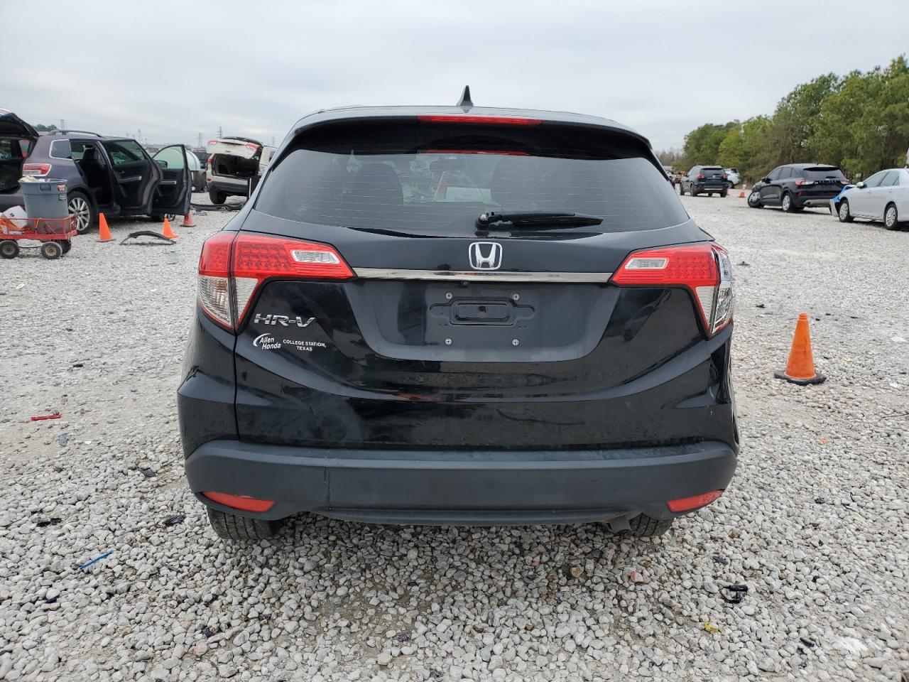 2022 HONDA HR-V LX VIN:3CZRU5H38NM737694