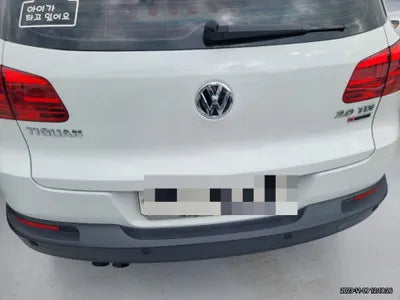 2016 Volkswagen Tiguan VIN: