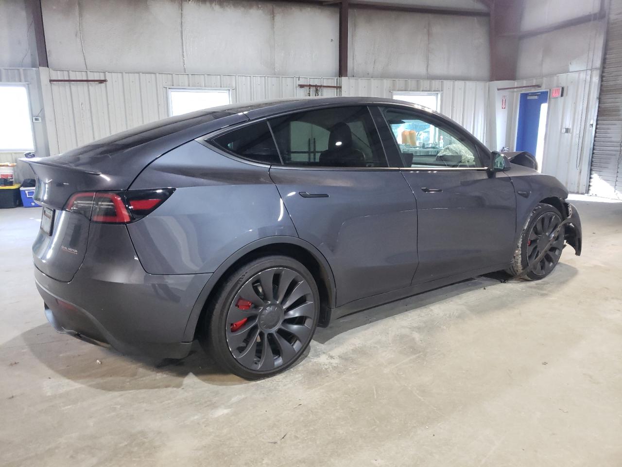 2022 TESLA MODEL Y  VIN:7SAYGDEF9NF445495