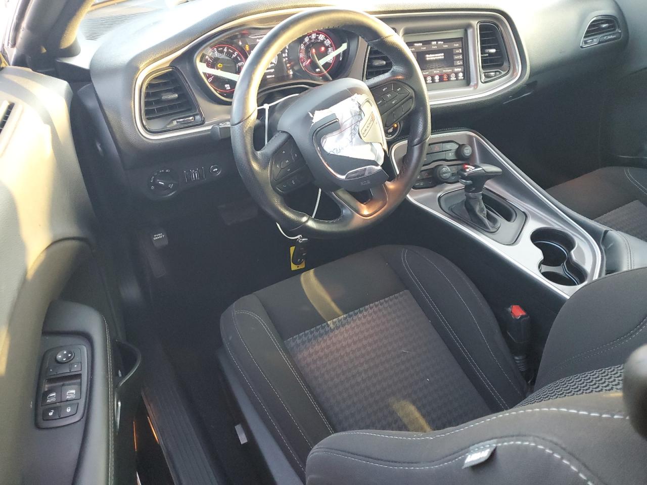 2022 DODGE CHALLENGER SXT VIN:2C3CDZAG4NH160567