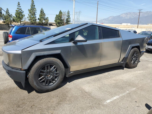 2024 TESLA CYBERTRUCK  VIN:7G2CEHED9RA047674