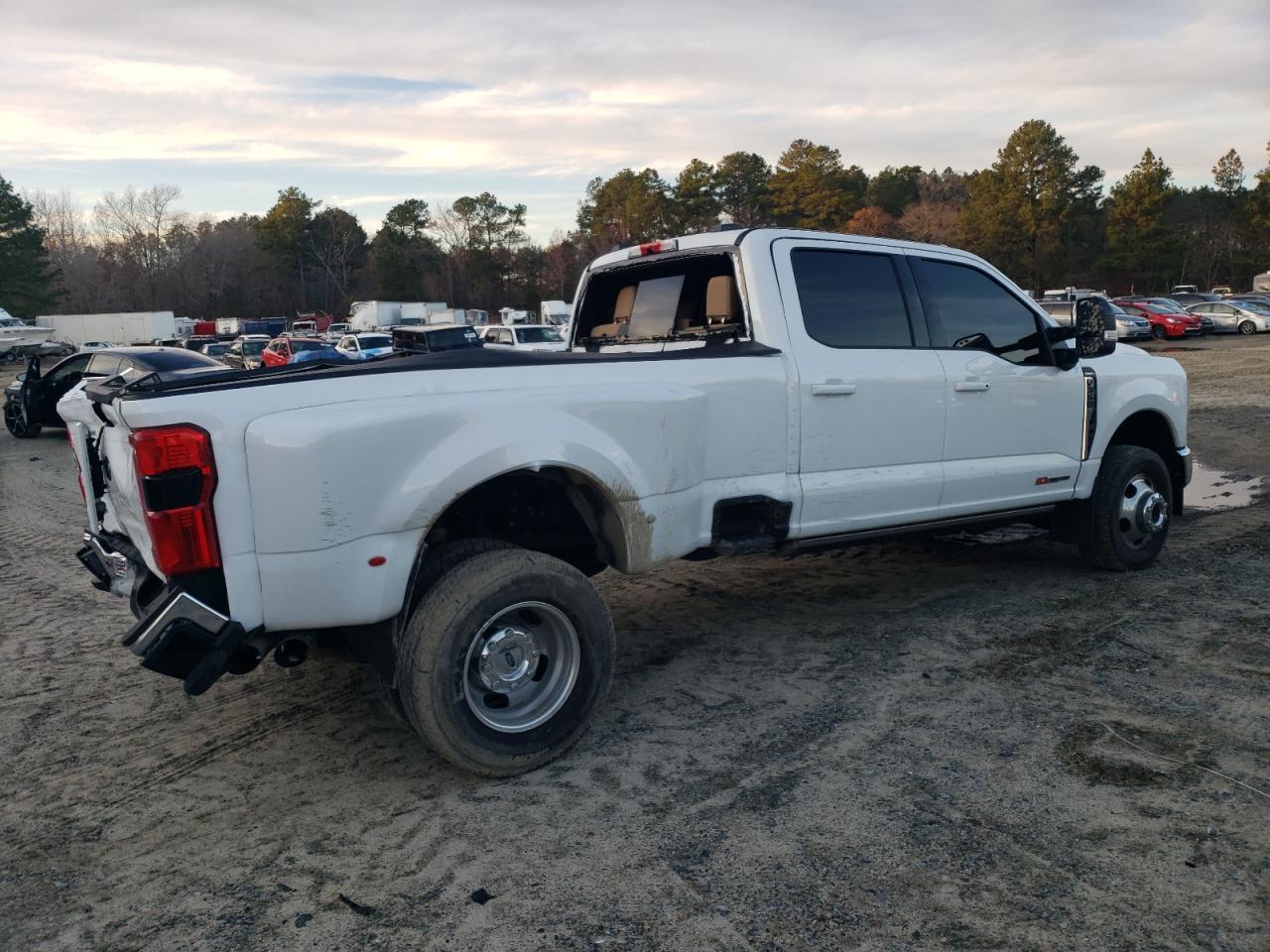 2024 FORD F350 SUPER DUTY VIN:1FT8W3DM8REC02732