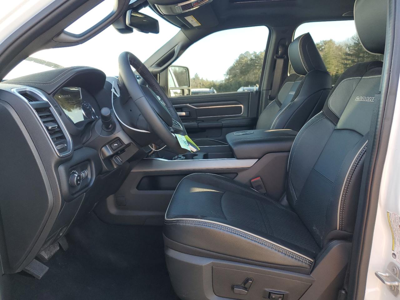 2024 RAM 2500 LARAMIE VIN:3C6UR5FL4RG278597