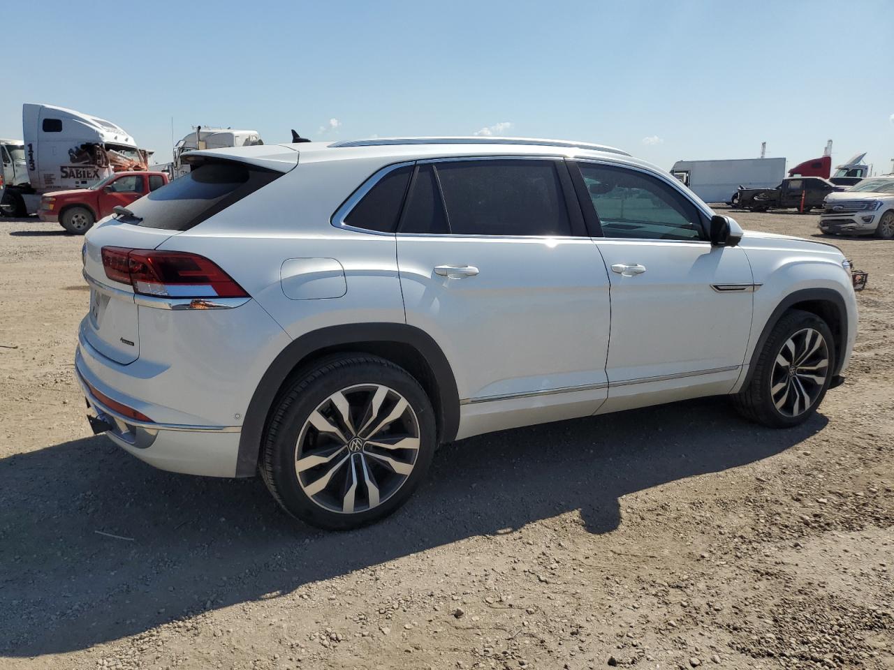 2023 VOLKSWAGEN ATLAS CROSS SPORT SEL PREMIUM R-LINE VIN:1V2FE2CA2PC213566