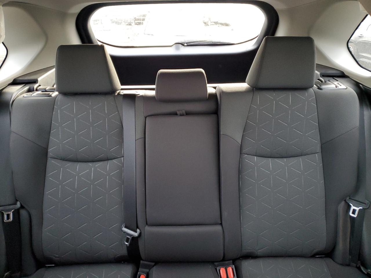 2022 TOYOTA RAV4 XLE VIN:4T3RWRFV0NU070453