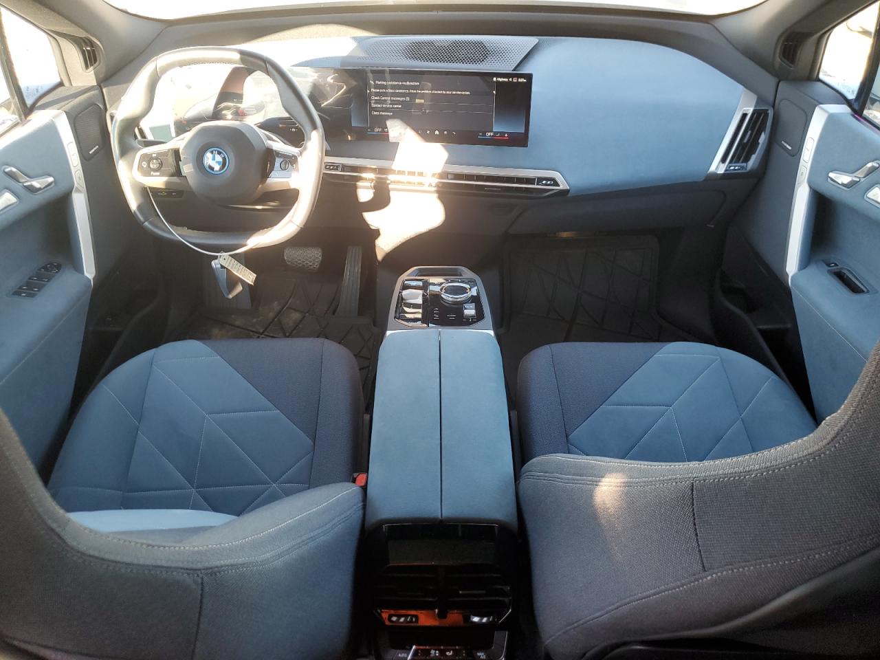 2024 BMW IX XDRIVE50 VIN:WB523CF01RCN49013