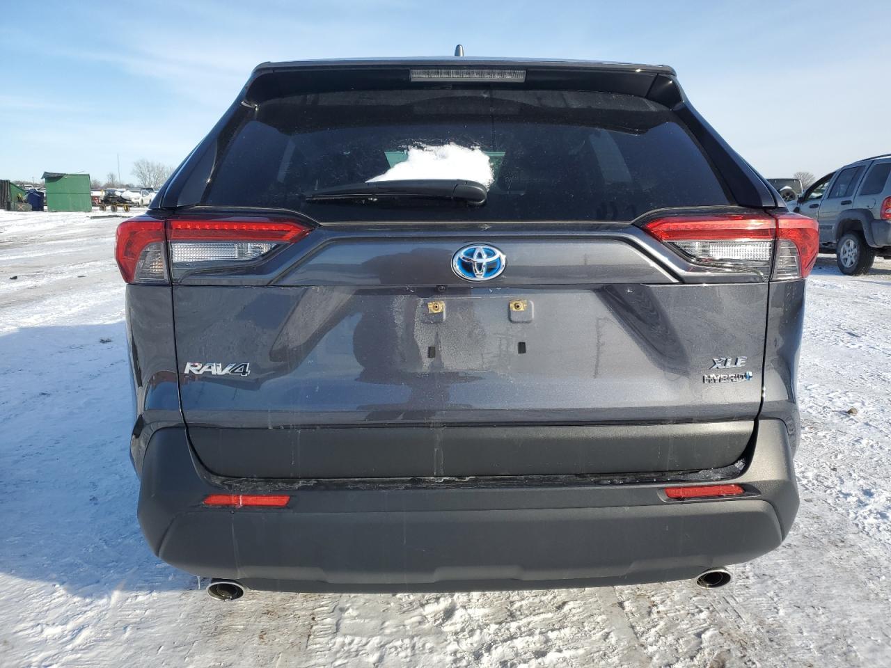 2023 TOYOTA RAV4 XLE PREMIUM VIN:JTMB6RFV8PD082318