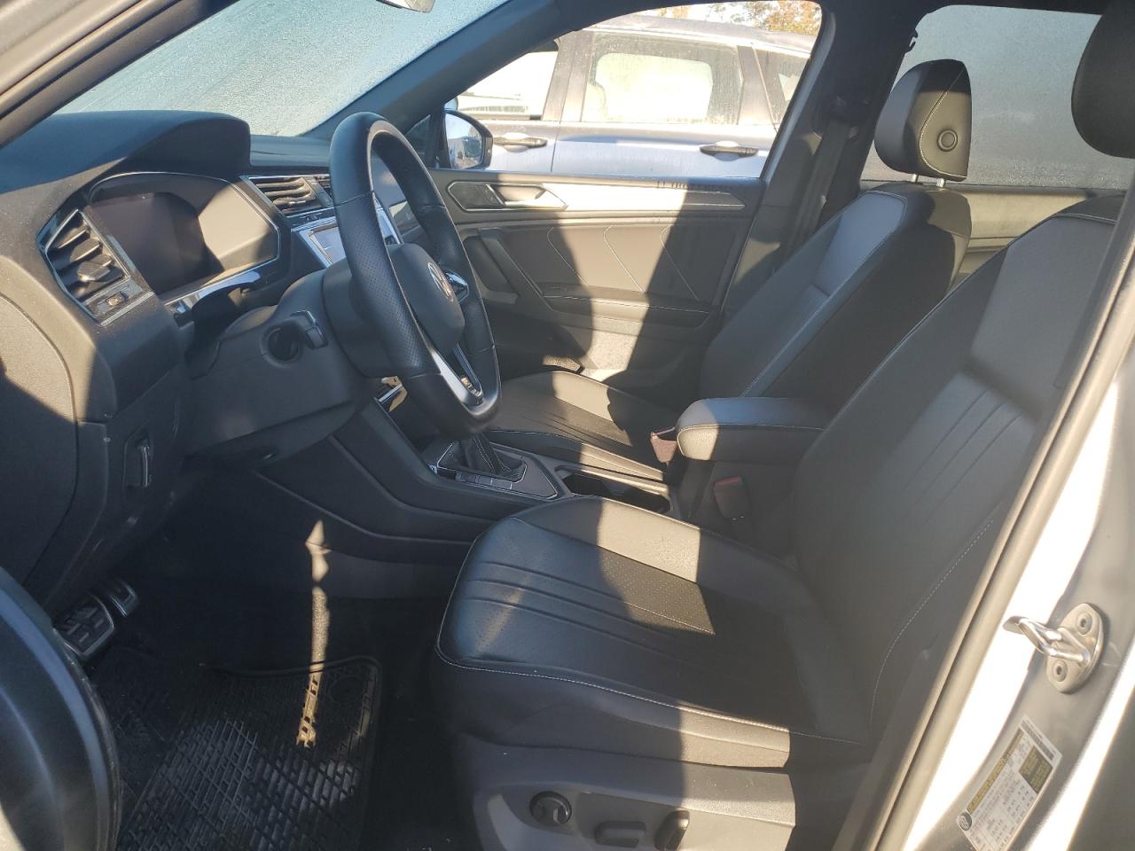 2022 VOLKSWAGEN TIGUAN SE R-LINE BLACK VIN:3VVCB7AX6NM077182