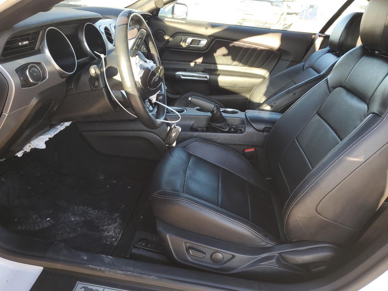 2022 FORD MUSTANG  VIN:1FATP8UH6N5120344