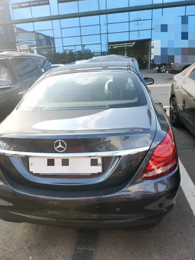 2015 Mercedes-Benz C 200 VIN: