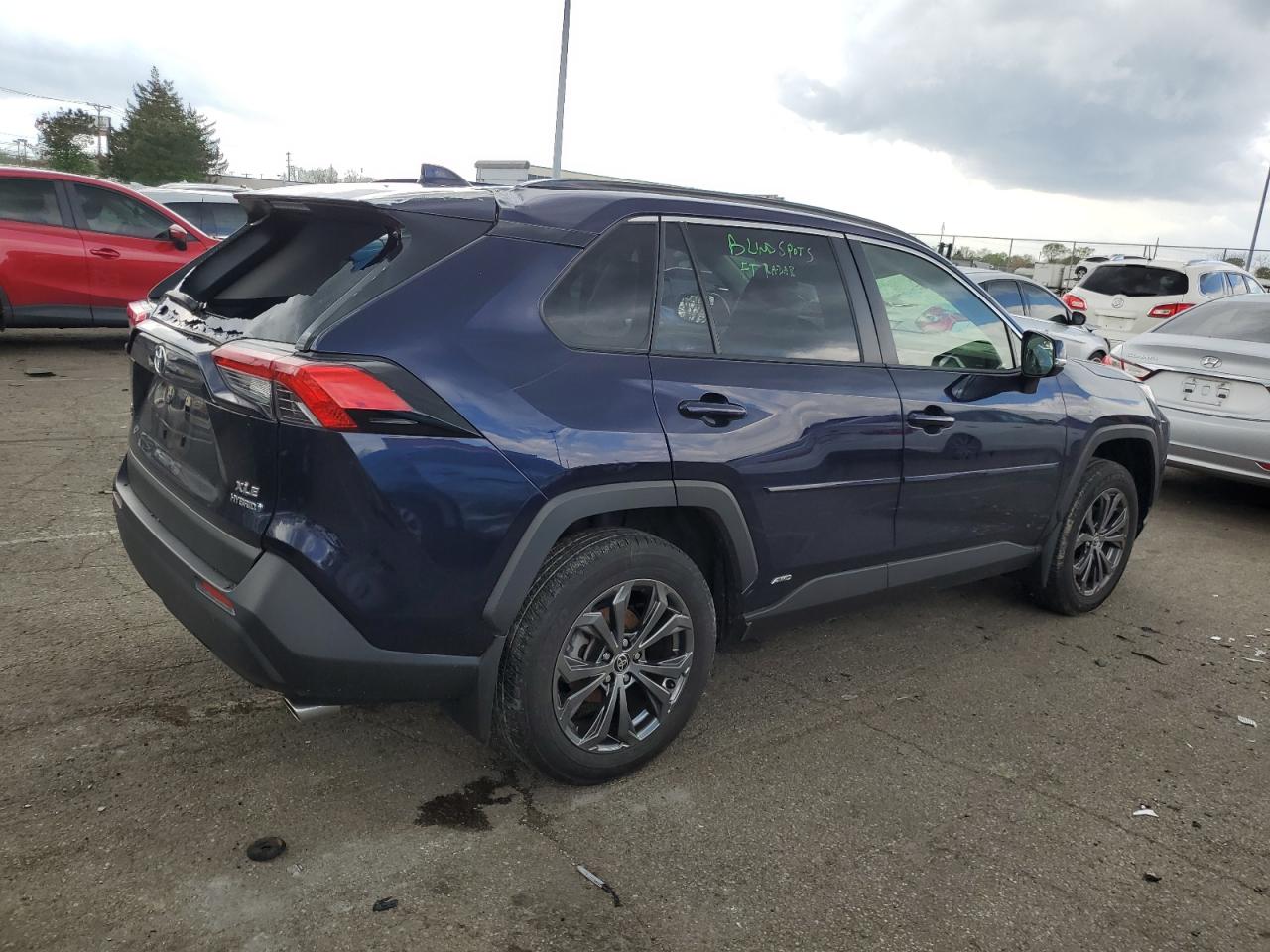 2022 TOYOTA RAV4 XLE PREMIUM VIN:JTMB6RFV2ND066919