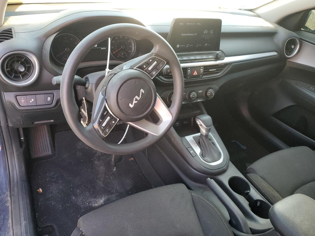 2022 KIA FORTE FE VIN:3KPF24ADXNE467891