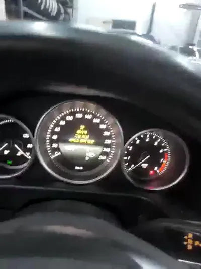 2016 Mercedes-Benz E 300 WDDHF5FB2GB289684 VIN:WDDHF5FB2GB289684