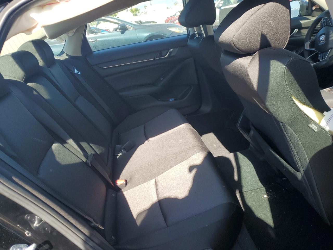 2022 HONDA ACCORD LX VIN:1HGCV1F15NA069225