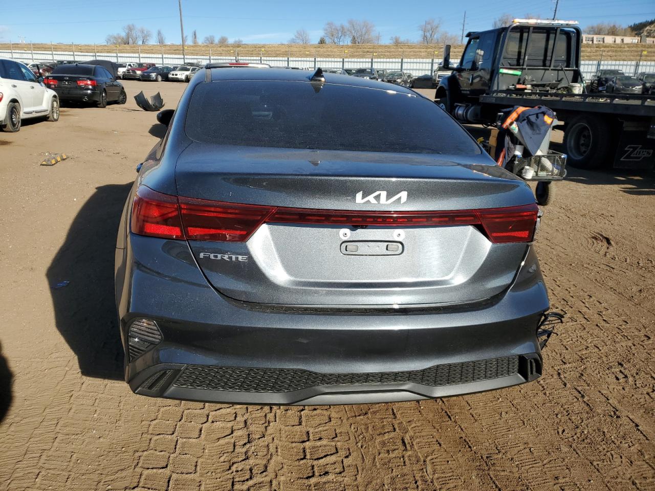 2024 KIA FORTE LX VIN:3KPF24AD1RE812344