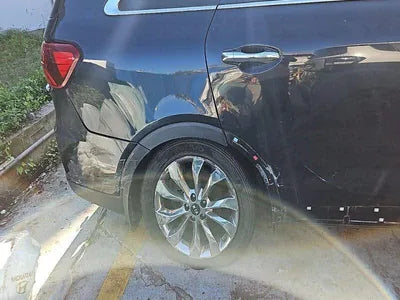 2018 Kia Sorento KNAPS81ABJA442746 VIN:KNAPS81ABJA442746