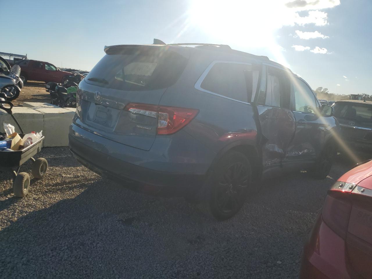 2022 HONDA PILOT SE VIN:5FNYF5H23NB031319