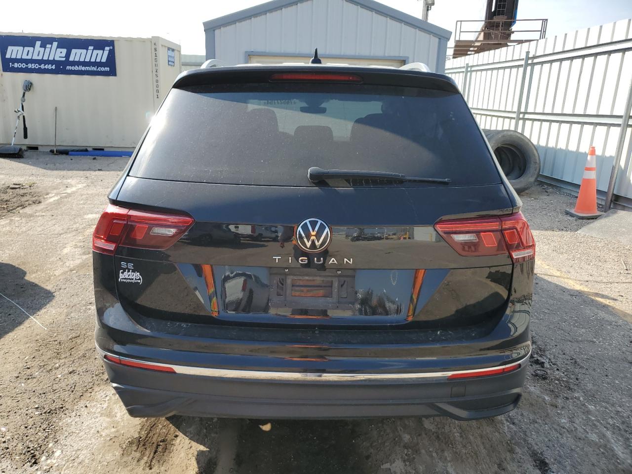 2023 VOLKSWAGEN TIGUAN SE VIN:3VV3B7AX4PM141318