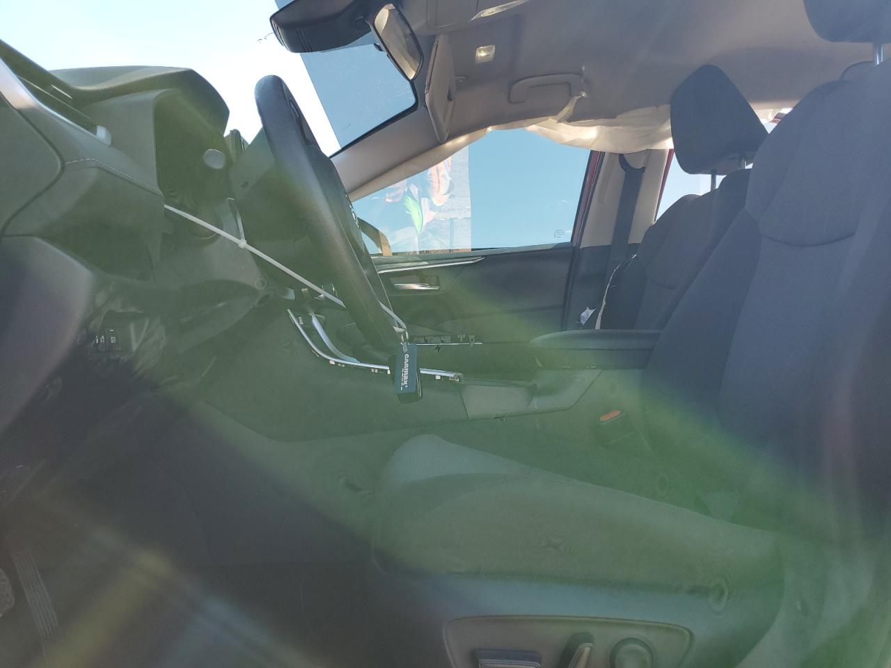 2022 TOYOTA RAV4 XLE VIN:2T3W1RFV4NW215575